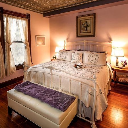 Bed and Breakfast Weller Haus Bed, Breakfast & Event Center à Bellevue Extérieur photo