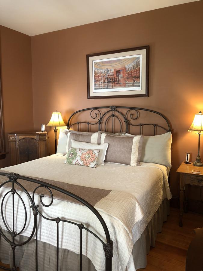 Bed and Breakfast Weller Haus Bed, Breakfast & Event Center à Bellevue Extérieur photo