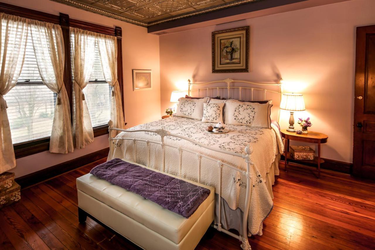Bed and Breakfast Weller Haus Bed, Breakfast & Event Center à Bellevue Extérieur photo